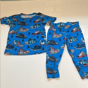 Posh Peanut Blue and Red Graphic Set size 6-12
